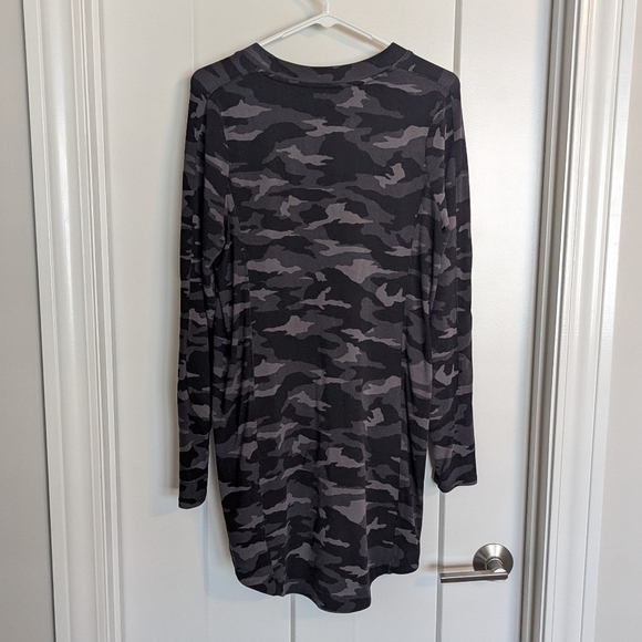 Athleta Balance Lux Black Camo Long Sleeve Dress sz S - Picture 6 of 8